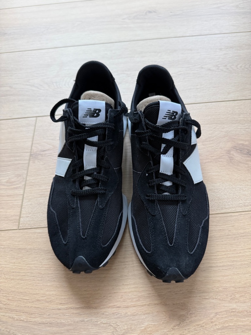 New Balance 327 - Picture 4 of 5